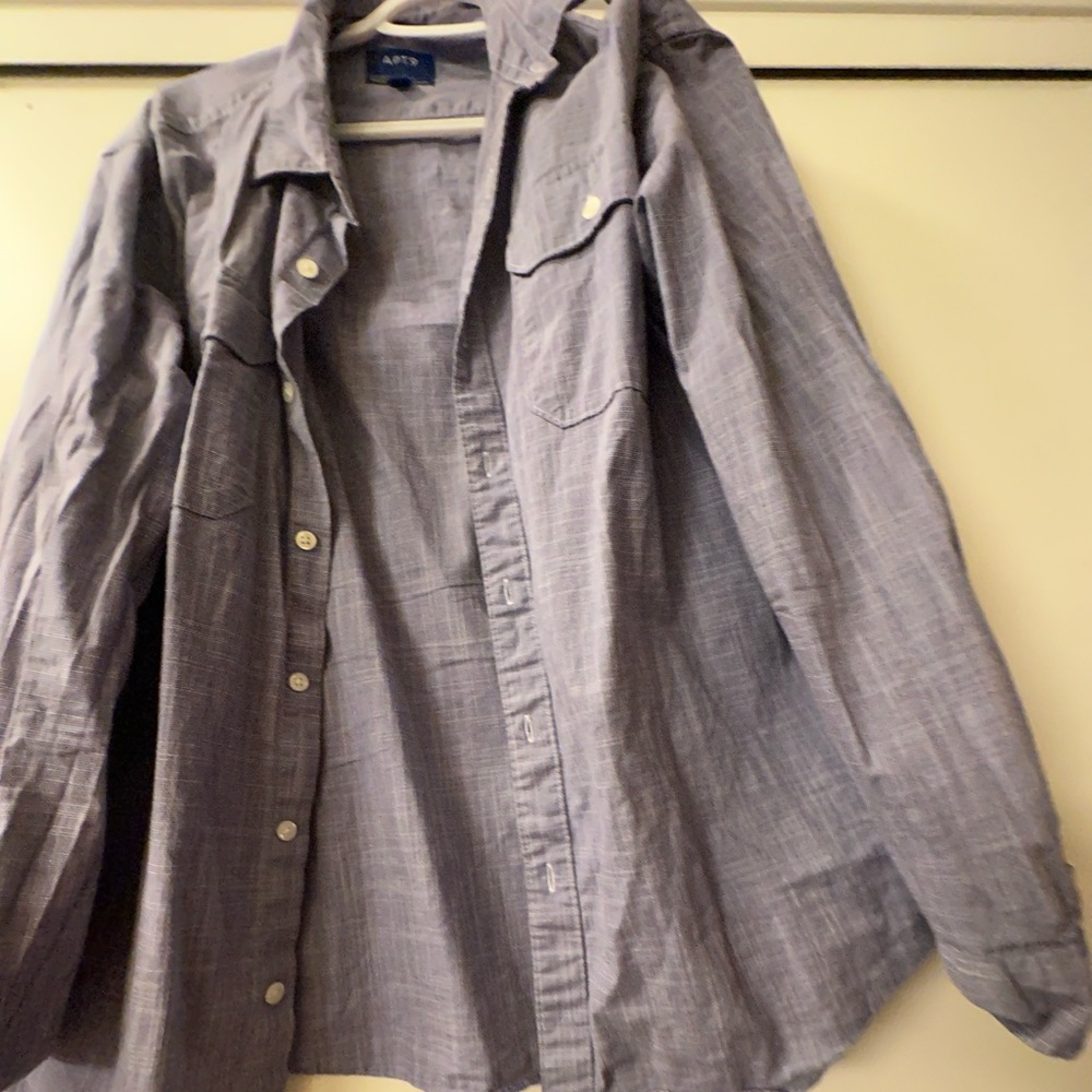 Men’s lavender button up shirt